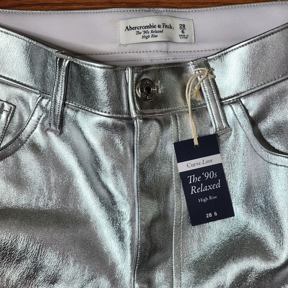 Abercrombie & Fitch Curve Love 90s High Rise Relaxed Faux Leather Silver Pants 6